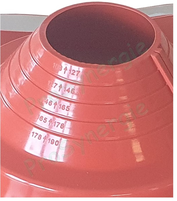 Etanchéité souple SolFlexe Silicone rouge (200 °C maxi) Ø 5 à 760 mm - Ouverture latérale possible - Avec embase carrée - Pour sortie de toiture