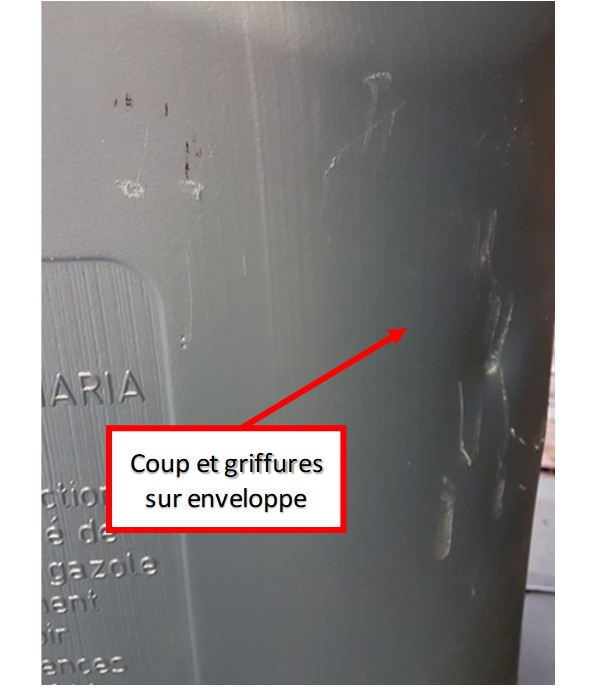 Cuve Fioul plastique installation extérieur (et intérieur) double paroi ´´Intégrale´´ 1500 Litres (L*l*H) 1720*770*1720mm (2ème paroie déformée en partie haute - voir photo)