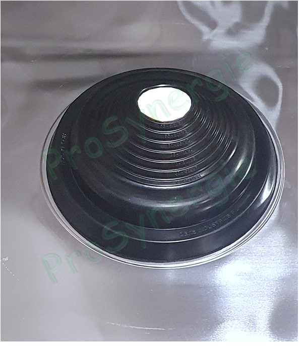 Etanchéité souple SolFlexe Alu EPDM ou Silicone (115 ou 200°C maxi) Ø 12 à 450 mm - Avec embase aluminium - Pour sortie de toiture